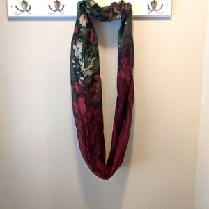 Infinity scarf